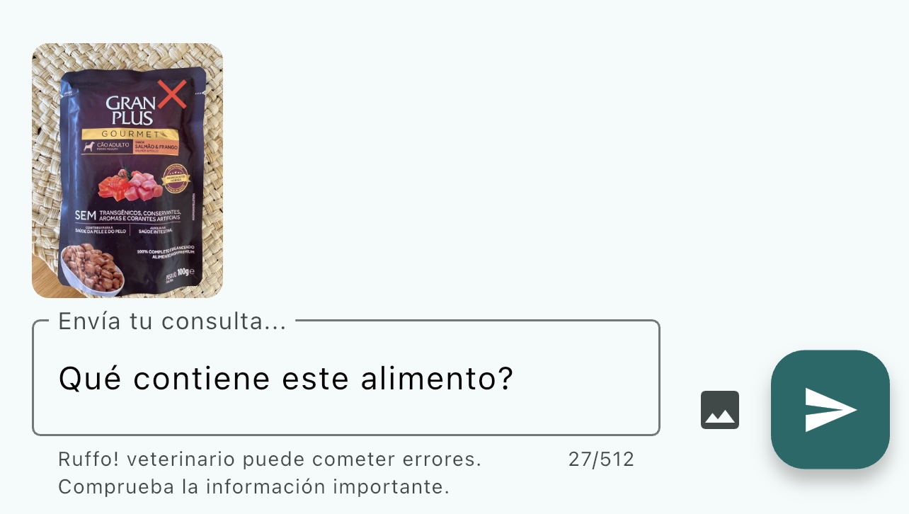 Consulta en Ruffo preguntando con imagen de un sobre de comida húmeda para perro adulto.